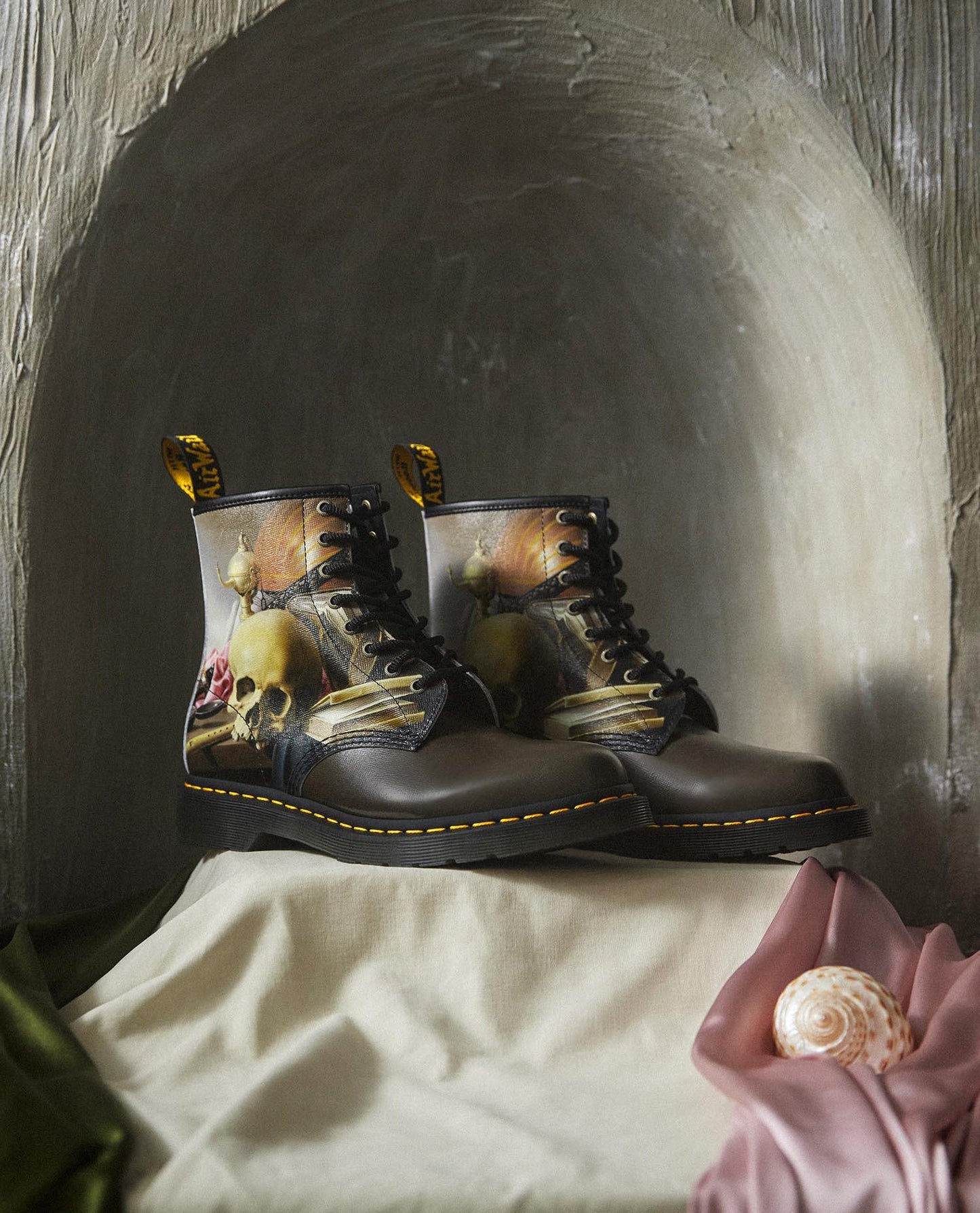 THE NATIONAL GALLERY 1460 HARMEN STEENWYCK LEATHER Ankle BOOTS