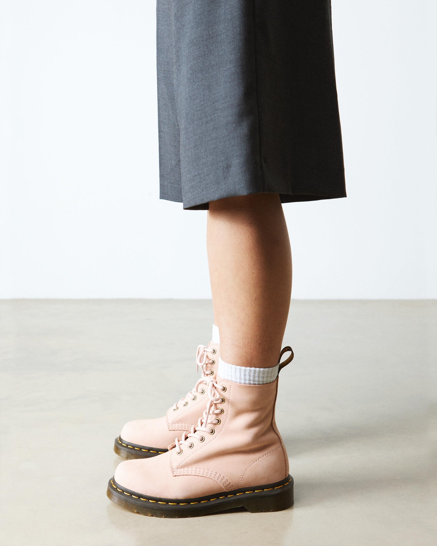 1460 Pascal Nubuck Leather Boots